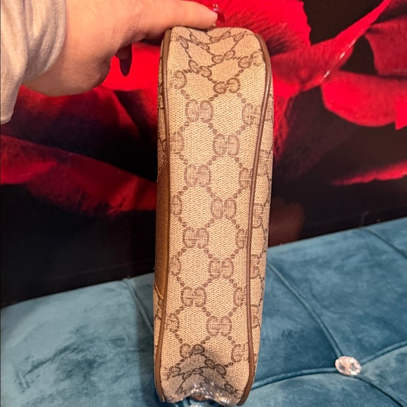 🔥🔥🔥SUPER SALE🔥🔥🔥Gucci Wristlet - Picture 5 of 13